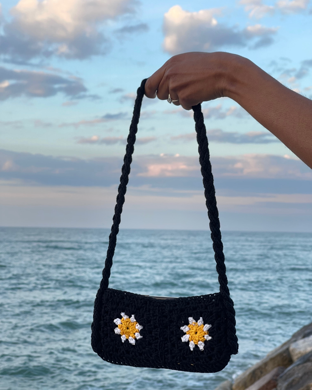 Daisey bag online